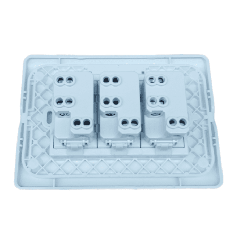Miniatura 2 de ENCHUFE HEMBRA TRIPLE 10A BLANCO